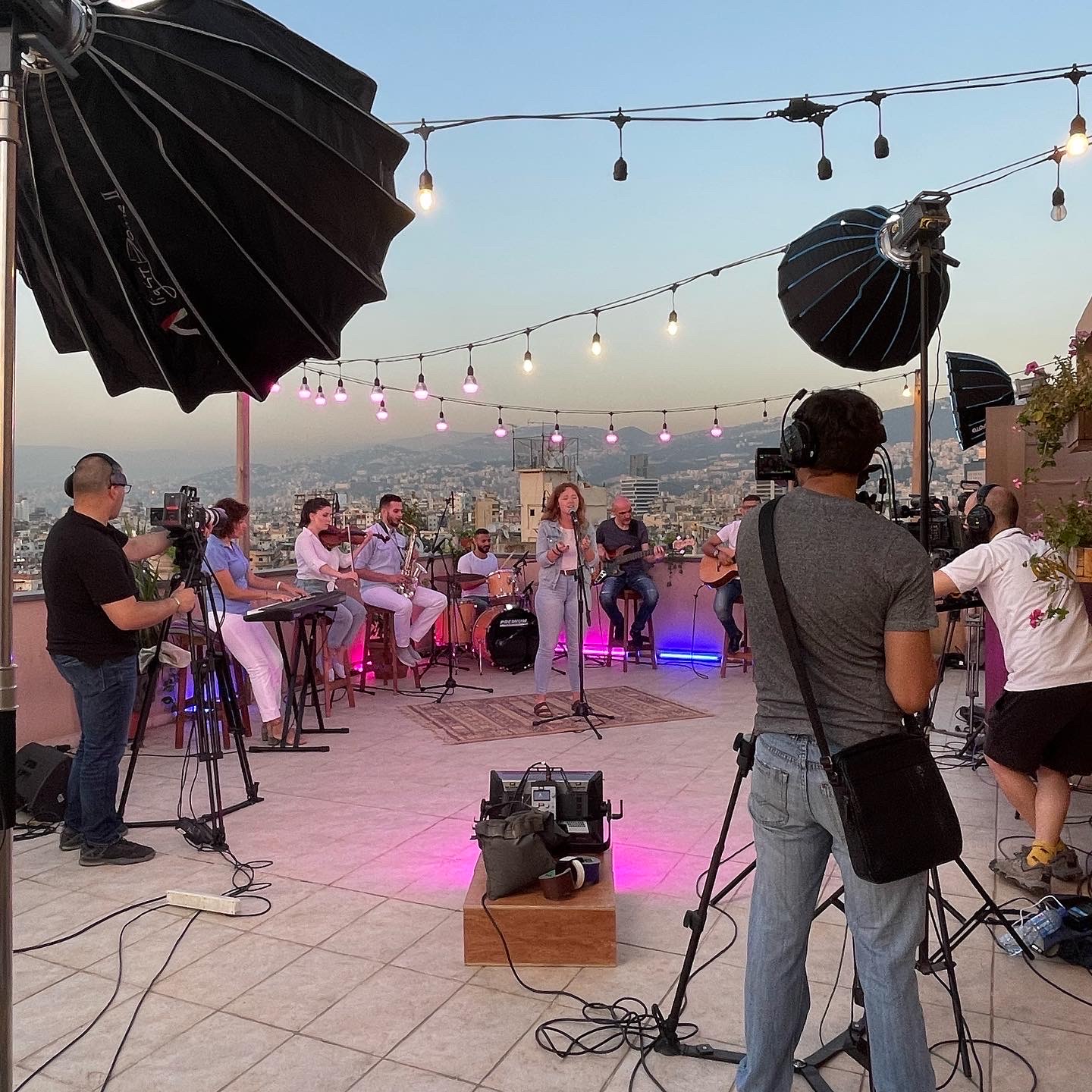 Live rooftop production set